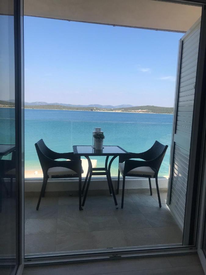 Villa Danica Murter Бетина Екстериор снимка